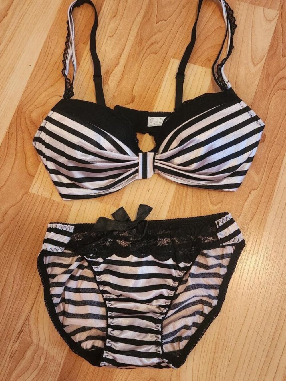 bra and panty set